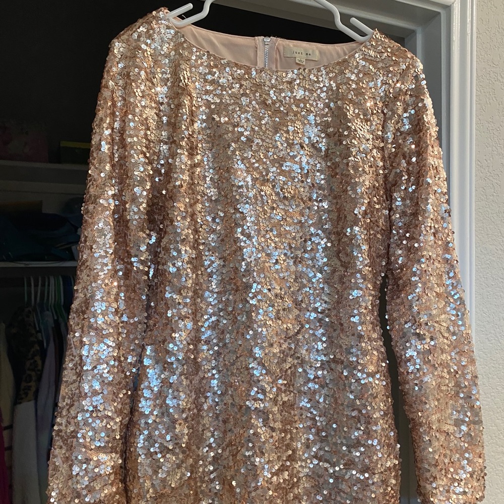 Rose Gold Sequin Dress Size Large (10/12) - Picture 4 of 4